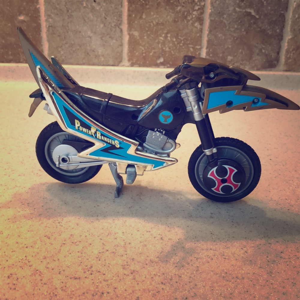 Power Rangers Ninja Storm Blue Wind Ranger Bike